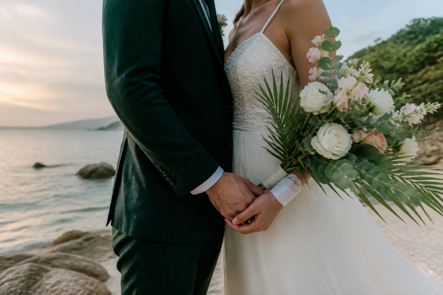 Atmosphere and detail: Thailand Visa for Your Wedding on Koh Phangan