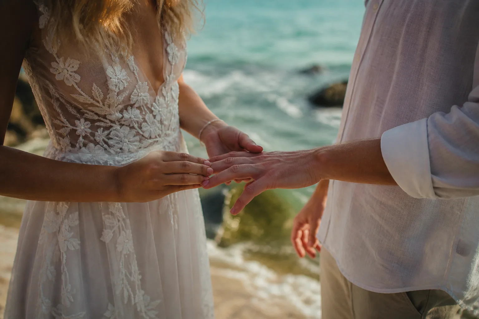 Atmosphere and detail: Beach Wedding on Koh Phangan